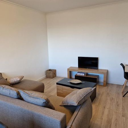 Appartement spacieux rénové - 11 min de Paris Bois-Colombes Exterior foto