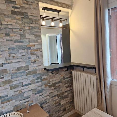 Appartement spacieux rénové - 11 min de Paris Bois-Colombes Exterior foto