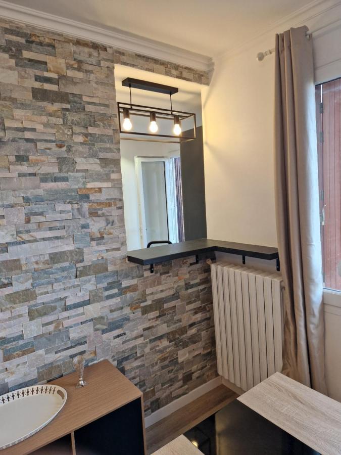 Appartement spacieux rénové - 11 min de Paris Bois-Colombes Exterior foto
